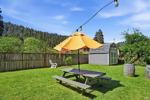 Exterior - 20550 Foothill Dr, Monte Rio, CA 95462 photo 2 of 8