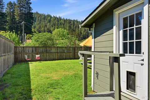 Exterior - 20550 Foothill Dr, Monte Rio, CA 95462 photo 7 of 8