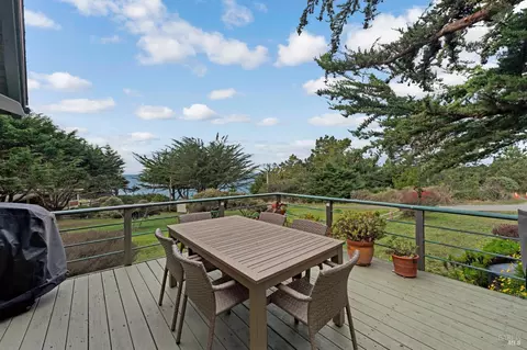 Exterior - 20850 Highway 1, Jenner, CA 95450 photo 8 of 23