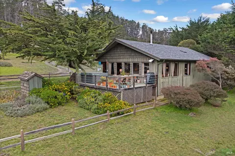 Exterior - 20850 Highway 1, Jenner, CA 95450 photo 7 of 23
