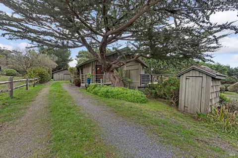 Exterior - 20850 Highway 1, Jenner, CA 95450 photo 19 of 23