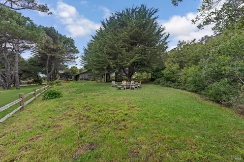 Exterior - 20850 Highway 1, Jenner, CA 95450 photo 18 of 23