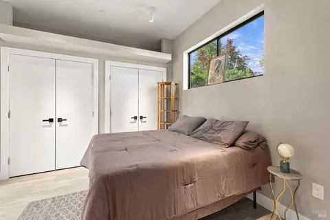 Bedroom - 1091 Maple Ave, Ukiah, CA 95482 photo 3 of 3