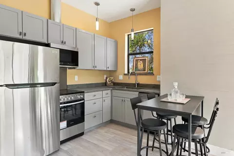 Kitchen - 1091 Maple Ave, Ukiah, CA 95482 photo 1 of 3