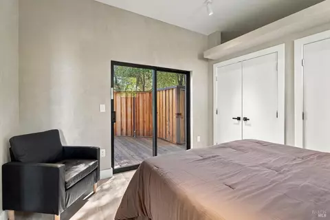 Bedroom - 1091 Maple Ave, Ukiah, CA 95482 photo 2 of 3