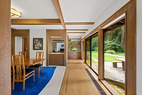 Entry Way - 1650 Jonive Rd, Sebastopol, CA 95472 photo 2 of 3
