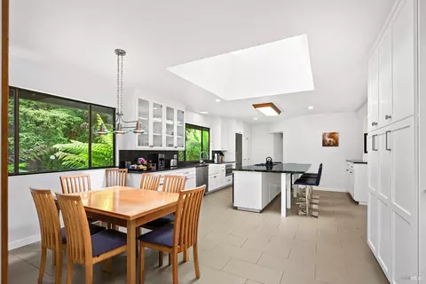 Kitchen - 1650 Jonive Rd, Sebastopol, CA 95472 photo 2 of 4