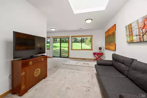 Living - 1650 Jonive Rd, Sebastopol, CA 95472 photo 5 of 5