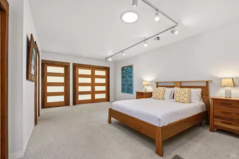 Bedroom - 1650 Jonive Rd, Sebastopol, CA 95472 photo 9 of 9