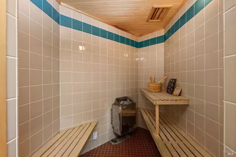 Bath - 1650 Jonive Rd, Sebastopol, CA 95472 photo 6 of 6