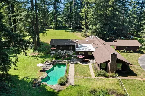 Exterior - 1650 Jonive Rd, Sebastopol, CA 95472 photo 10 of 24