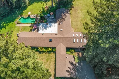 Exterior - 1650 Jonive Rd, Sebastopol, CA 95472 photo 7 of 24
