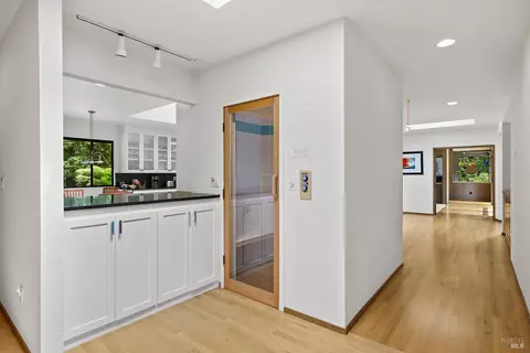 Entry Way - 1650 Jonive Rd, Sebastopol, CA 95472 photo 3 of 3