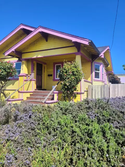 260 S Franklin St, Fort Bragg, CA 95437