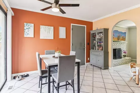Dining - 704 Daybrook Dr, Windsor, CA 95492 photo 1 of 1
