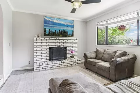 Living - 704 Daybrook Dr, Windsor, CA 95492 photo 3 of 3