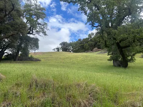 3701 Radical Ridge Rd, Redwood Valley, CA 95470