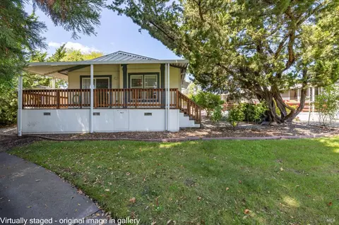 64 Acacia Ct, Rohnert Park, CA 94928
