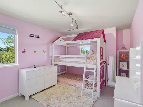 Bedroom - 1295 Pedroncelli Dr, Windsor, CA 95492 photo 3 of 6