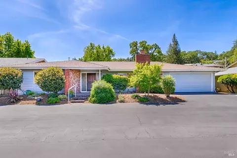 20 Glengreen St, Santa Rosa, CA 95409