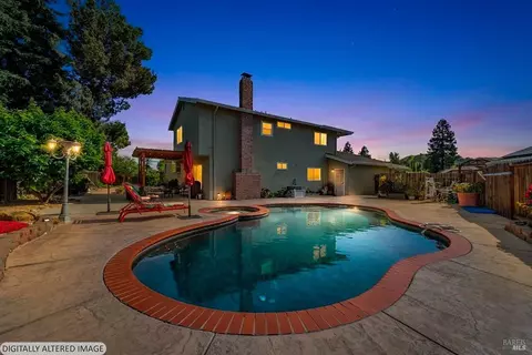 636 Tiburon Ct, Vacaville, CA 95687
