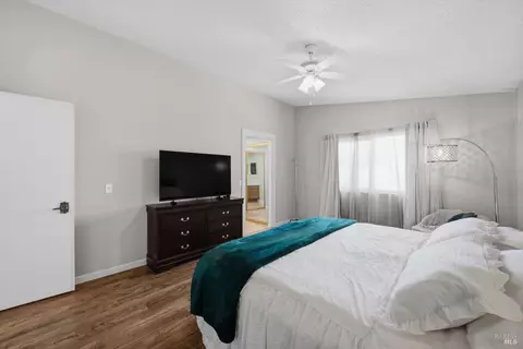 Bedroom - 636 Tiburon Ct, Vacaville, CA 95687 photo 5 of 7