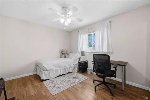 Bedroom - 636 Tiburon Ct, Vacaville, CA 95687 photo 7 of 7