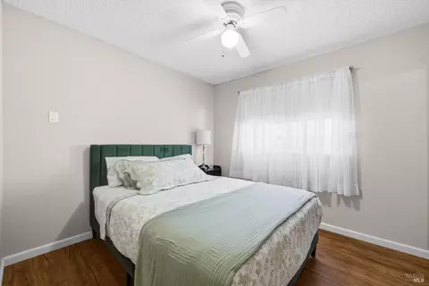 Bedroom - 636 Tiburon Ct, Vacaville, CA 95687 photo 1 of 7
