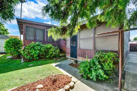 Exterior - 2008 Tuolumne St, Vallejo, CA 94589 photo 27 of 37