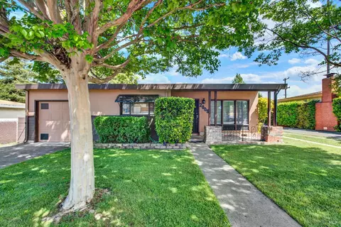 Exterior - 2008 Tuolumne St, Vallejo, CA 94589 photo 6 of 37