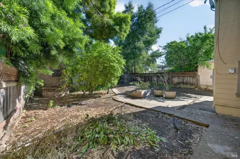 Exterior - 528 Ohio St, Vallejo, CA 94590 photo 8 of 9