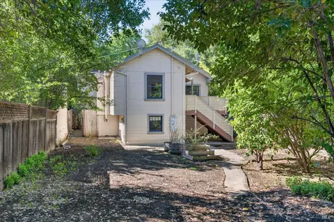Exterior - 528 Ohio St, Vallejo, CA 94590 photo 7 of 9