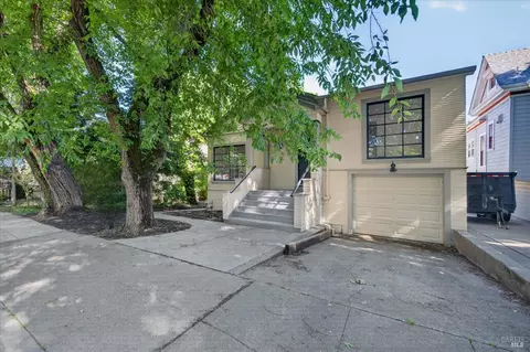 Exterior - 528 Ohio St, Vallejo, CA 94590 photo 3 of 9