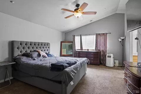 Bedroom - 1466 Legend Cir, Vallejo, CA 94591 photo 1 of 6