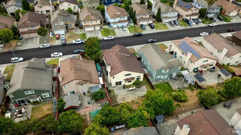 View/Area - 1466 Legend Cir, Vallejo, CA 94591 photo 6 of 9