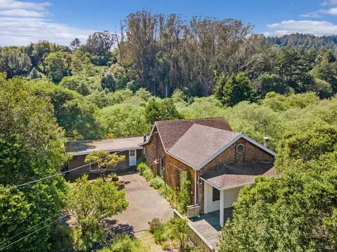 5955 Shoreline Hwy, Bolinas, CA 94924