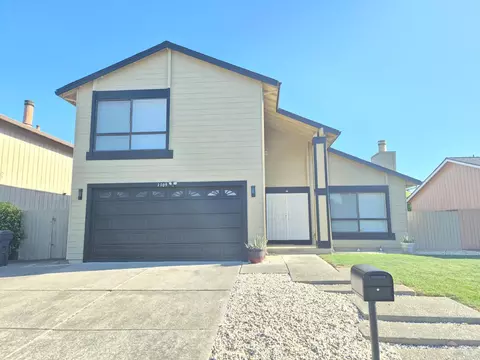 1109 Canary Dr, Suisun City, CA 94585