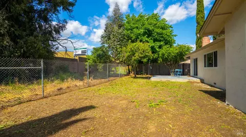 2869 Marigold Dr, Fairfield, CA 94533 photo 34