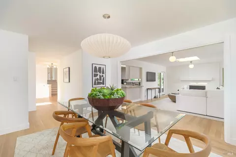 Dining - 9 Underhill Rd, Mill Valley, CA 94941 photo 1 of 1