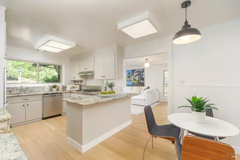 Kitchen - 9 Underhill Rd, Mill Valley, CA 94941 photo 2 of 4