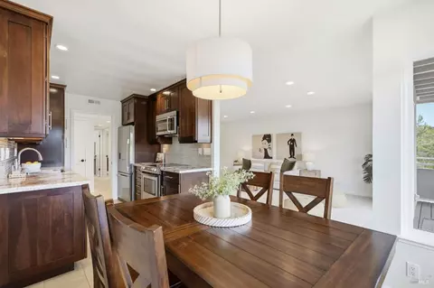 Dining - 103 Pixley Ave, Corte Madera, CA 94925 photo 3 of 4