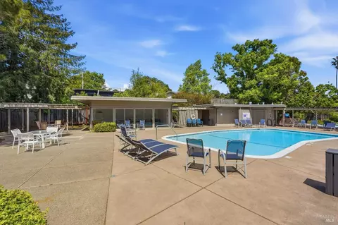 Exterior - 103 Pixley Ave, Corte Madera, CA 94925 photo 3 of 10