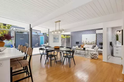 Dining - 324 Devon Dr, San Rafael, CA 94903 photo 1 of 5