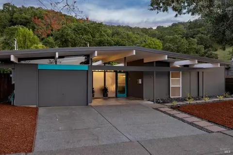 Exterior - 324 Devon Dr, San Rafael, CA 94903 photo 7 of 17