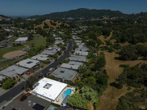 View/Area - 324 Devon Dr, San Rafael, CA 94903 photo 6 of 6