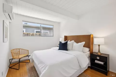 Bedroom - 324 Devon Dr, San Rafael, CA 94903 photo 2 of 5