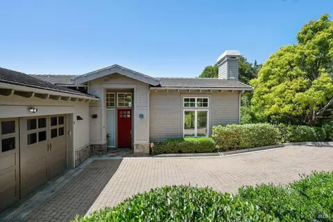 2 Round Hill Ter, Belvedere Tiburon, CA 94920