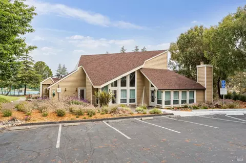 Exterior - 17 Thoreau Cir, Mill Valley, CA 94941 photo 6 of 9
