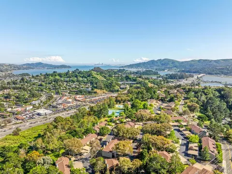 View/Area - 17 Thoreau Cir, Mill Valley, CA 94941 photo 1 of 4