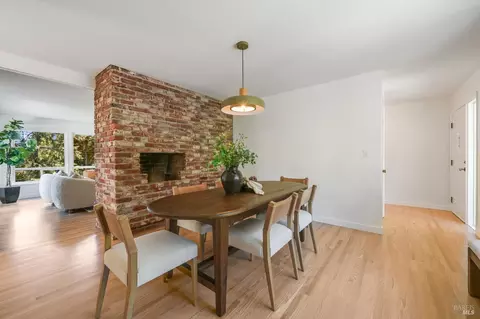 195 Edgewood Ave, Mill Valley, CA 94941 photo 9